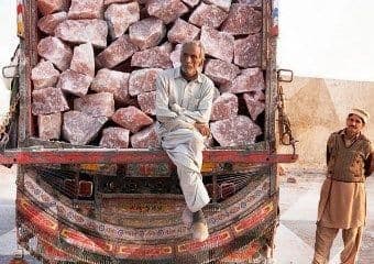 Himalayan Pink Salt Flavor Salt Port Pakistan Ingredients Salt Delivery Form Bag Type Natural pink salt Weight > 25 kg to 1000 kg - Global minerals and salt exports - Pakistan