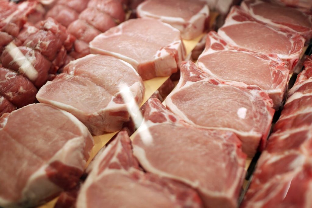 1200x800-1024x683 Freshdi’s Meat and Poultry Market Report Q2/2025, dip in the USD 1.43 trillion industry (P1)