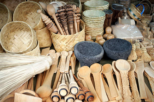 Top 5 Wooden Handicrafts Suppliers in India in Year 2025